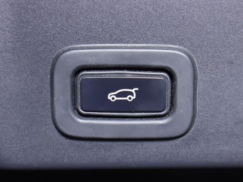 Used 2020 Land Rover Range Rover Evoque R-Dynamic SE AWD/4WD image 37