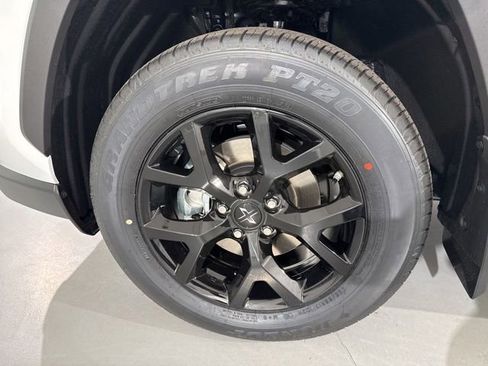 New 2025 Toyota RAV4 XLE image 5