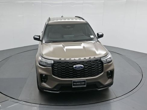 Used 2026 Ford Explorer ST-Line w/ ST-Line Street Pack RWD image 42