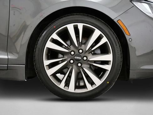 Used 2020 Lincoln MKZ Reserve w/ Elements Package FWD image 33