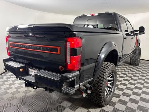 Used 2026 Ford F250 Lariat w/ Black Appearance Package AWD/4WD image 7