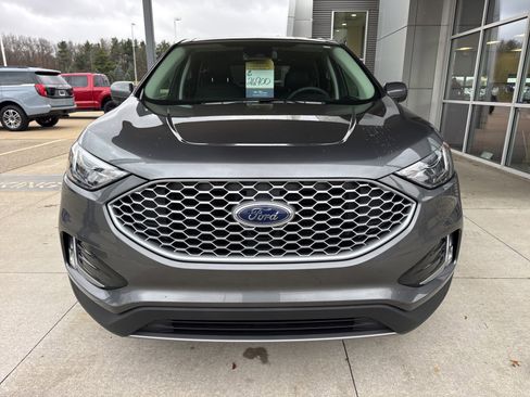 Certified 2024 Ford Edge SEL w/ Convenience Package image 11