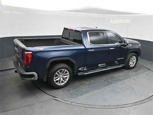 Used 2022 GMC Sierra 1500 SLT w/ SLT Premium Package image 30