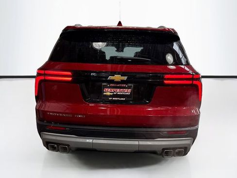 New 2026 Chevrolet Traverse LT w/ LPO, Floor Liner Package AWD/4WD image 7