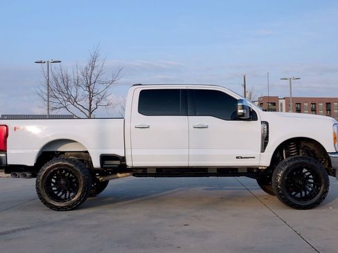 Used 2023 Ford F250 XLT w/ FX4 Off-Road Package image 15