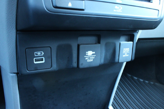 Used 2024 Honda Odyssey Elite image 19