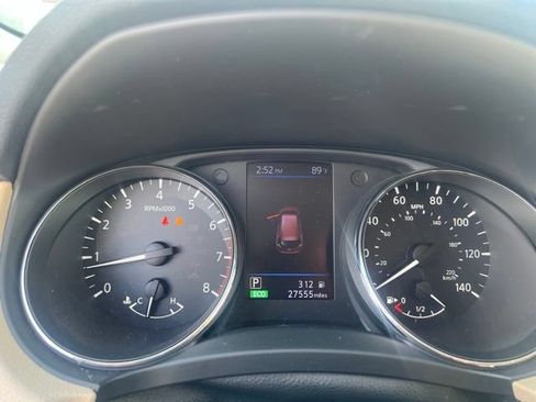 Used 2019 Nissan Rogue SL w/ Premium Package FWD image 15