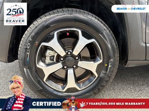 Used 2022 Jeep Renegade Trailhawk w/ Trailer Tow Group AWD/4WD image 10