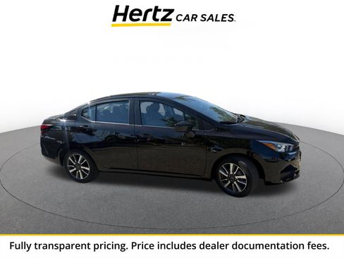 Used 2025 Nissan Versa SV FWD image 1