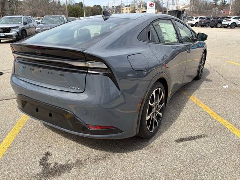 New 2026 Toyota Prius Plug-In Hybrid image 5