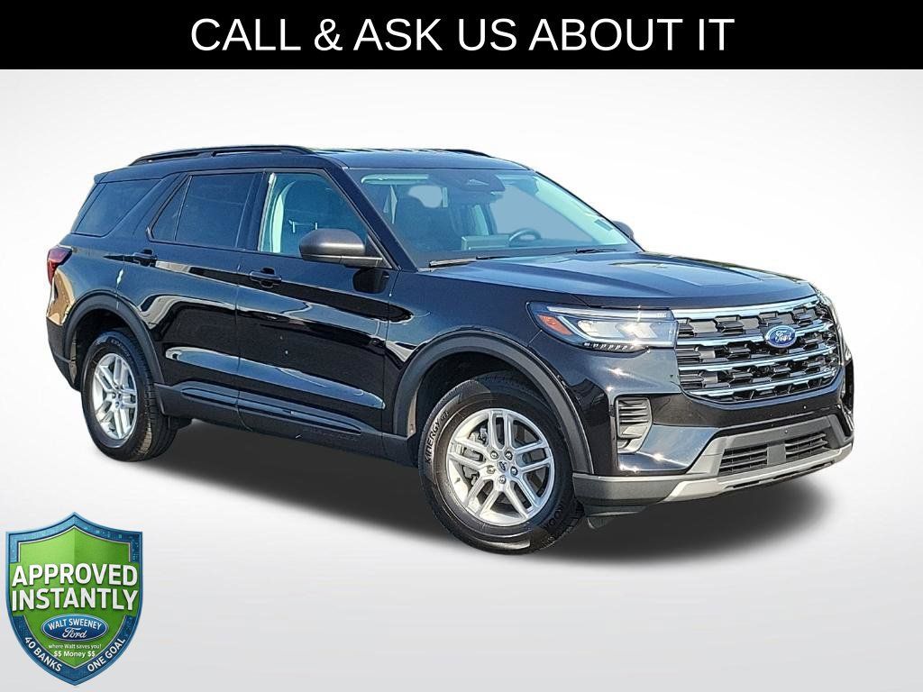 Used 2026 Ford Explorer Active AWD/4WD image 1