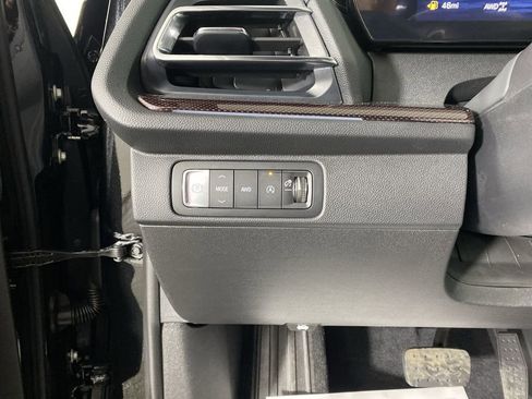 New 2026 Chevrolet Traverse Z71 w/ Driver Confidence Package image 18