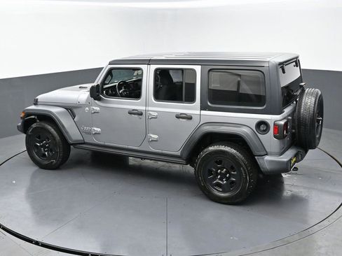 Used 2021 Jeep Wrangler Unlimited Sport AWD/4WD image 42