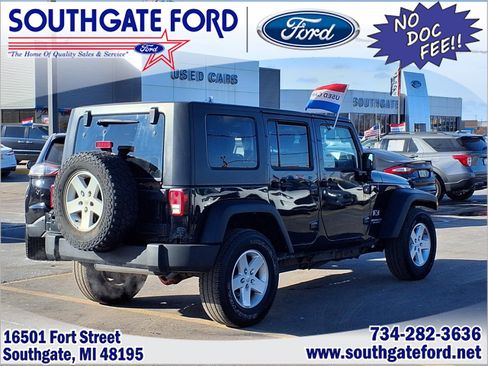 Used 2009 Jeep Wrangler X image 2