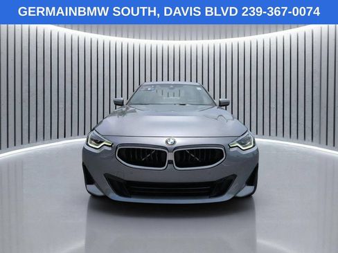 Used 2025 BMW 230i Coupe w/ Premium Package RWD image 10