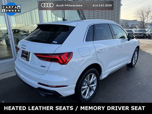 Used 2023 Audi Q3 2.0T Premium w/ Convenience Package image 3