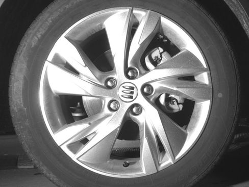 Used 2025 Buick Encore GX Preferred FWD image 13