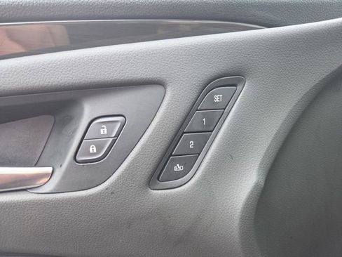 Used 2019 Buick Envision Premium AWD/4WD image 10