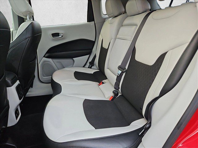 Used 2019 Jeep Compass Latitude w/ Popular Equipment Group FWD image 21