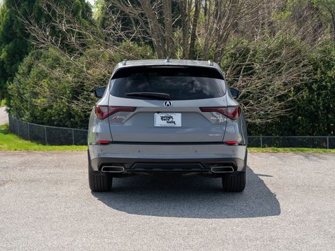 Used 2025 Acura MDX A-Spec image 6