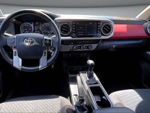 Used 2023 Toyota Tacoma SR5 RWD image 9