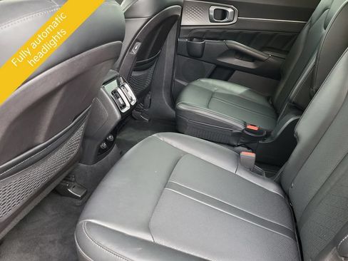 Certified 2022 Kia Sorento SX AWD/4WD image 15