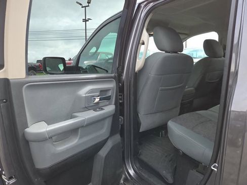 Used 2019 RAM 1500 Classic Warlock w/ Electronics Group image 10