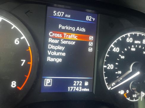 Used 2024 Nissan Altima 2.5 S FWD image 8