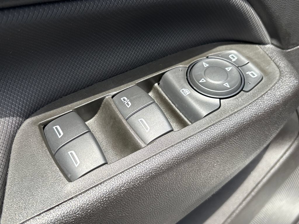 Used 2024 Chevrolet Equinox RS w/ RS Leather Package FWD image 12