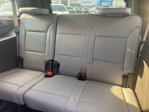 New 2026 GMC Yukon Elevation image 19