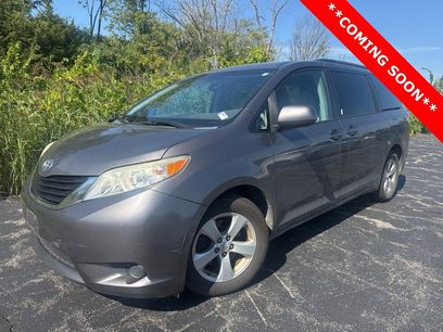 Used 2011 Toyota Sienna LE