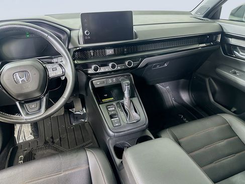Used 2024 Honda CR-V Sport Touring image 19