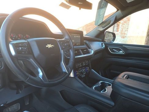 Certified 2023 Chevrolet Suburban LS w/ Driver Alert Package image 8