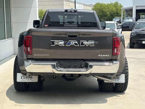 New 2026 RAM 3500 Laramie AWD/4WD image 4