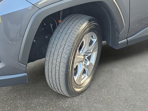 Used 2025 Toyota RAV4 LE image 30