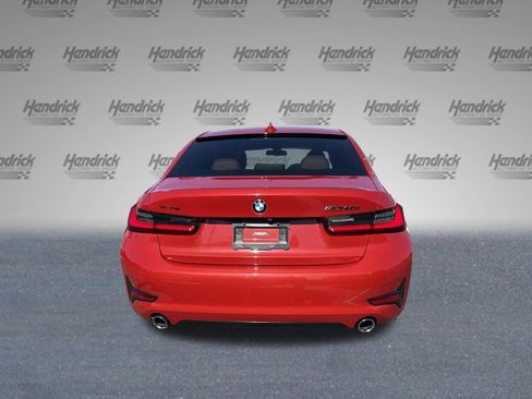 Used 2020 BMW 330i Sedan w/ Premium Package image 9