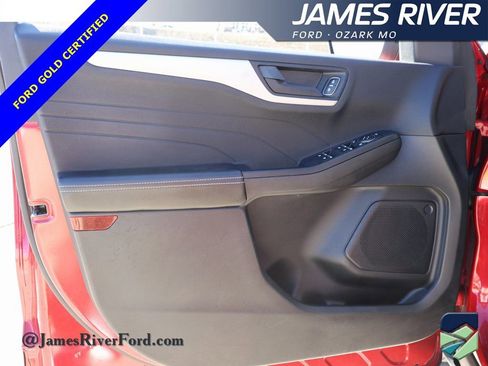 Certified 2022 Ford Escape SE w/ Convenience Package image 21