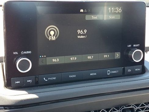 Used 2025 Honda Accord SE image 13