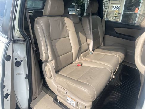Used 2016 Honda Odyssey EX-L image 11