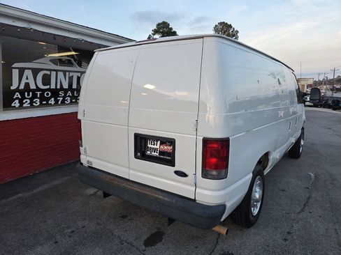 Used 2014 Ford E-150 and Econoline 150 image 6