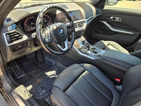 Used 2021 BMW 330i Sedan w/ Premium Package RWD image 15