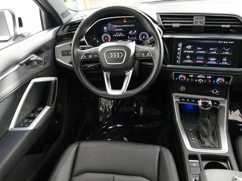 Used 2023 Audi Q3 2.0T Premium Plus w/ Premium Plus Package AWD/4WD image 27