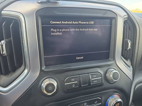 Used 2020 GMC Sierra 1500 SLE w/ SLE Value Package AWD/4WD image 23