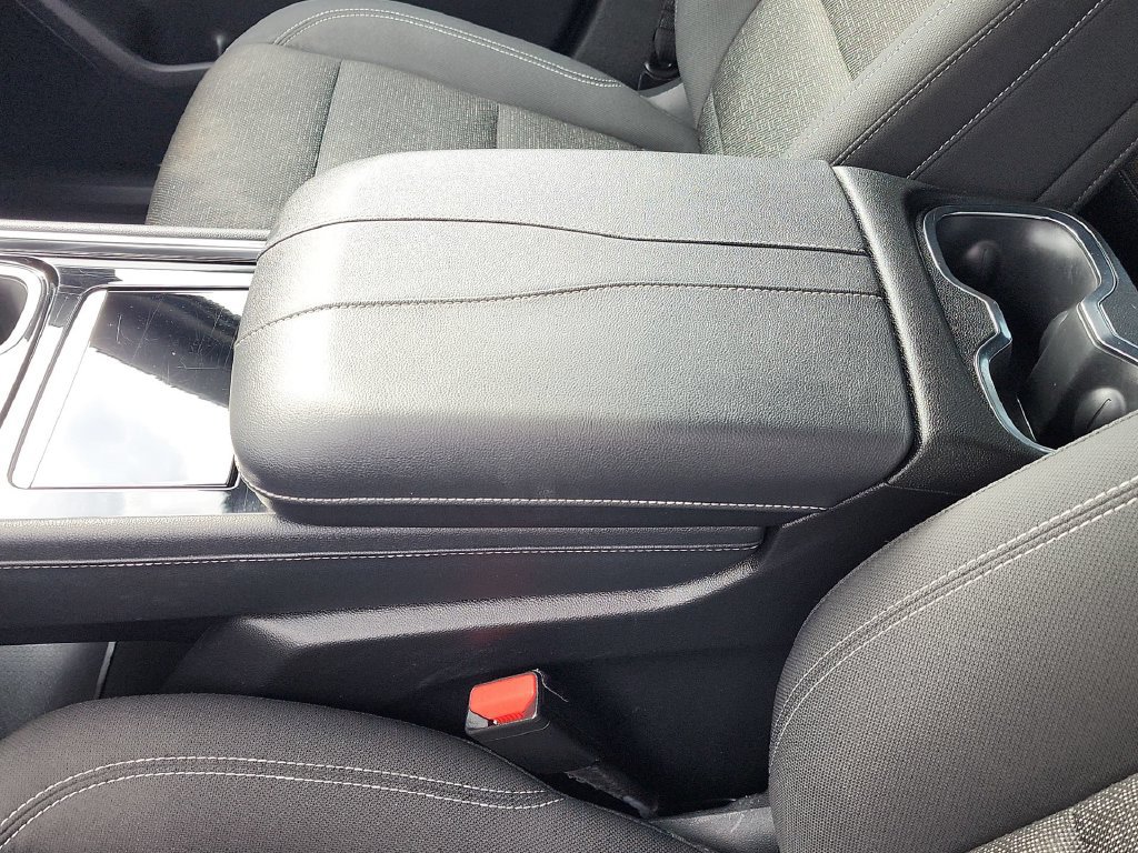 Used 2024 Chevrolet Traverse LT FWD image 20