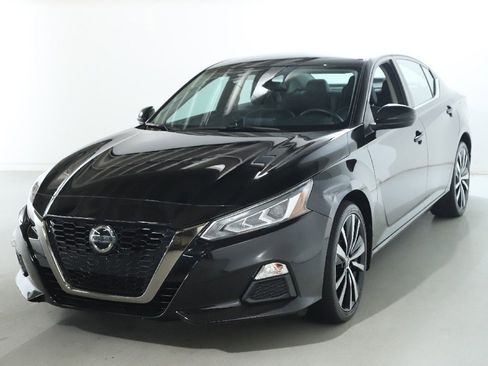 Used 2021 Nissan Altima 2.5 SR image 4