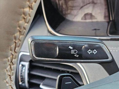 Used 2019 Lincoln Navigator Select RWD image 27