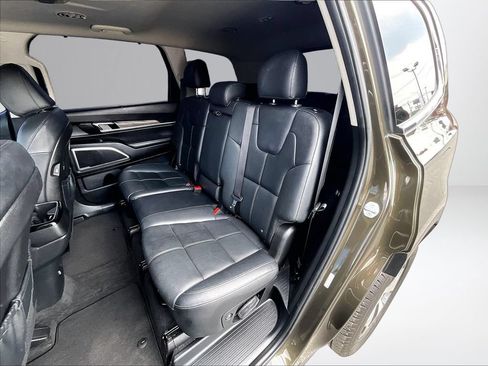Used 2022 Kia Telluride EX FWD image 27