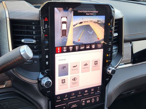 New 2026 RAM 2500 Limited image 17