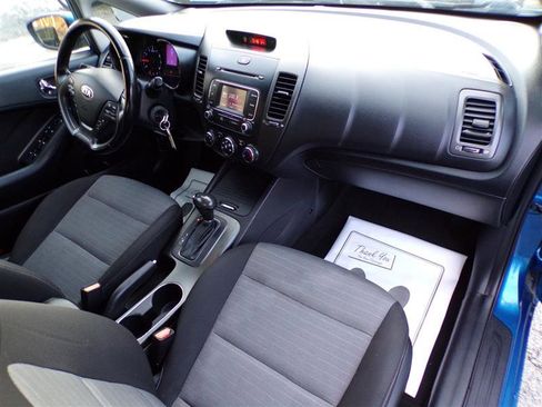 Used 2014 Kia Forte EX image 19