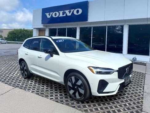 Certified 2024 Volvo XC60 T8 Ultimate w/ Climate Package AWD/4WD image 1